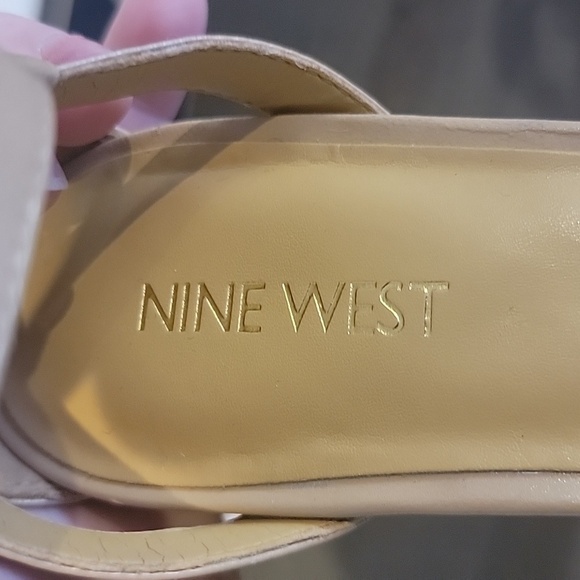 Nine West demi wedges - Picture 4 of 5